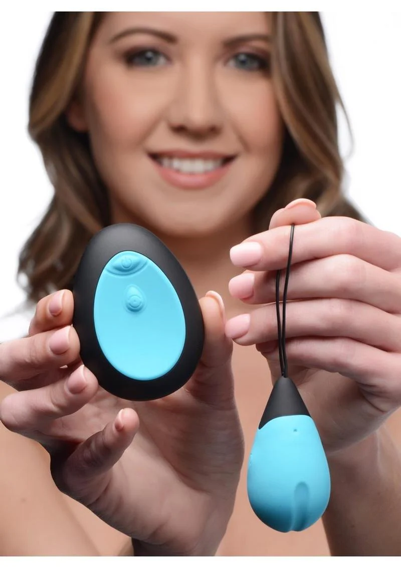 Bang! 10x Rechargeable Silicone Vibrating Egg with Remote Control - Image 8