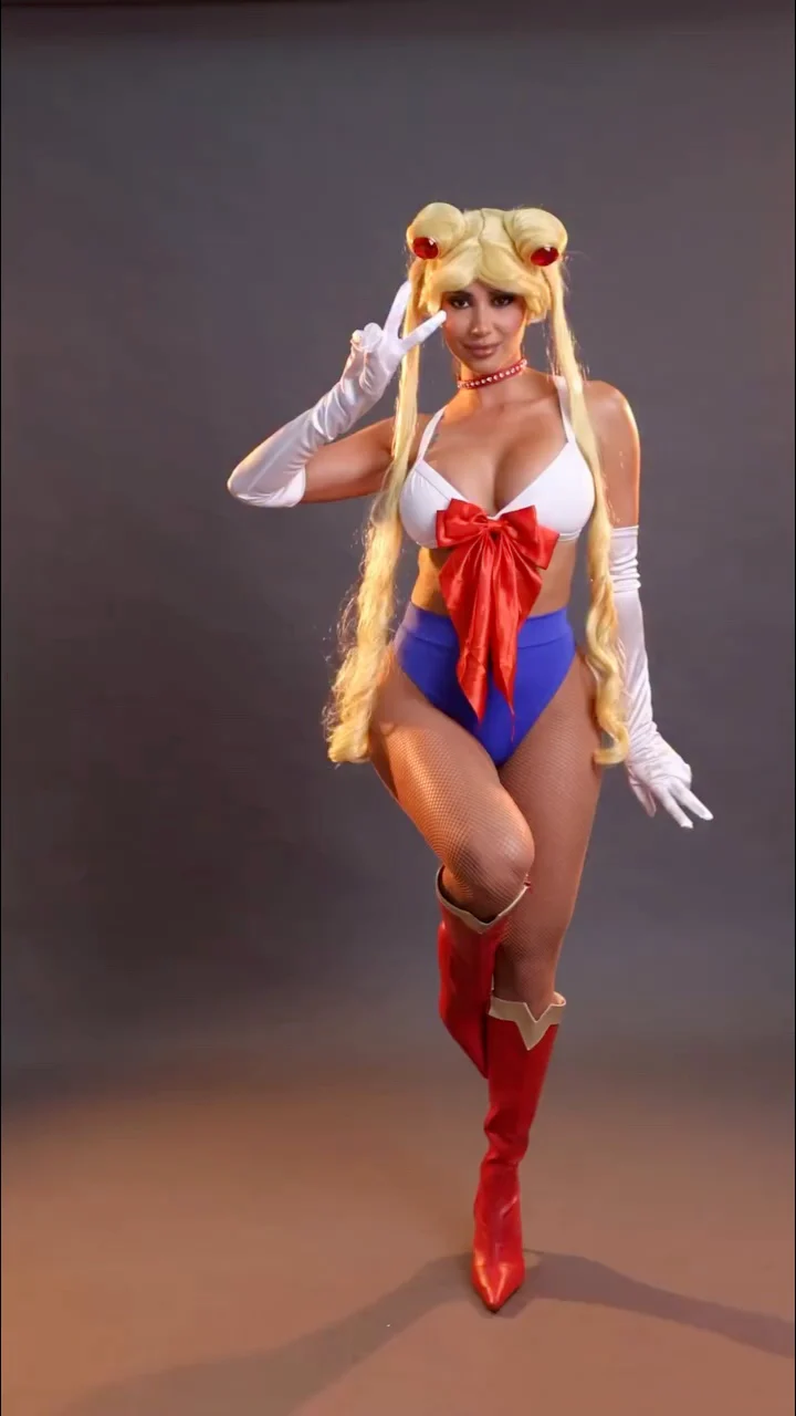 Exclusive Cosmic  Sailor  includes wig - Image 3