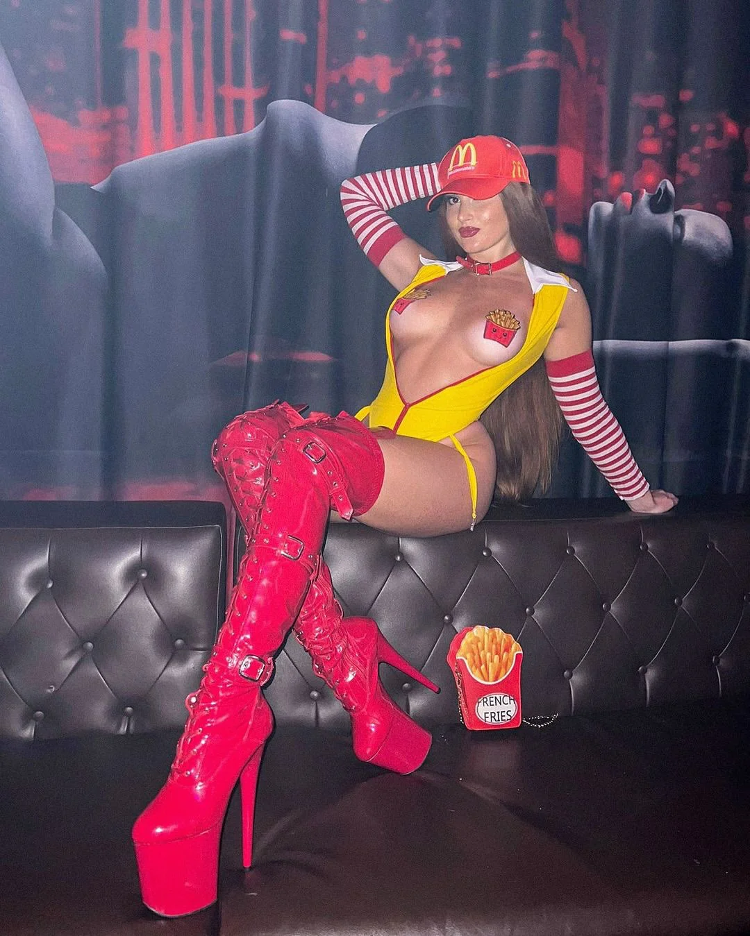 Exclusive Fast Food Clown - Image 7