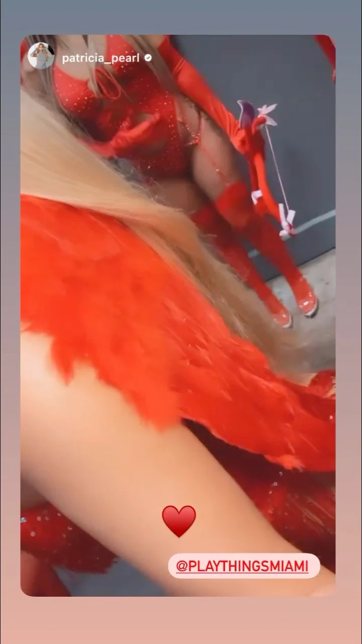 Exclusive Red Runway Angel by Playthings - Image 9