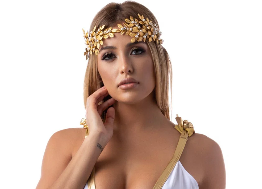 Exclusive Ruling Goddess - Image 4