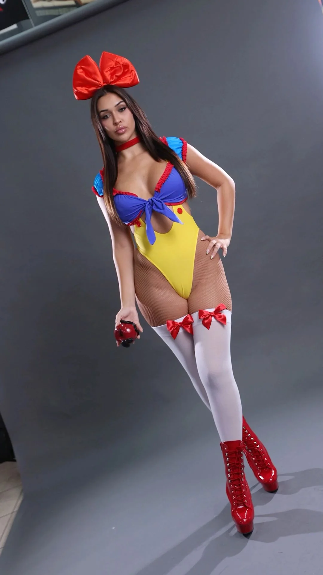 Exclusive poisoned Apple Costume - Image 5