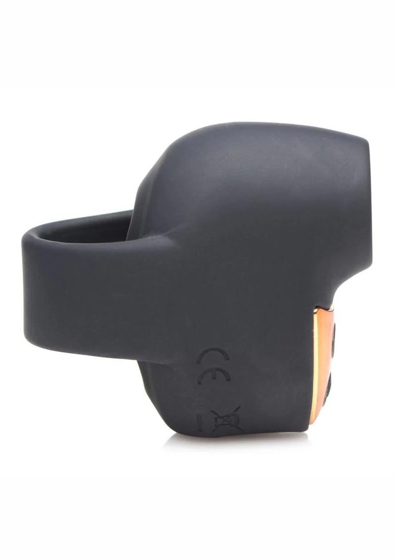 Inmi Shegasm Mini Silicone Rechargeable Clitoral Stimulator - Image 3