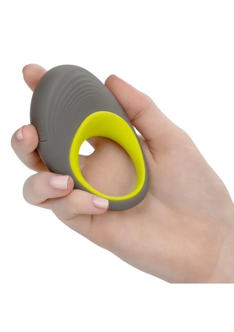 Link Up Edge Silicone Vibrating Cock Ring - Image 3