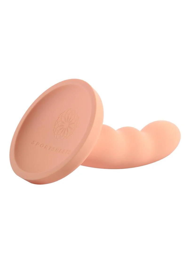 Ren Silicone Curved Dildo with Suction Cup - Image 3