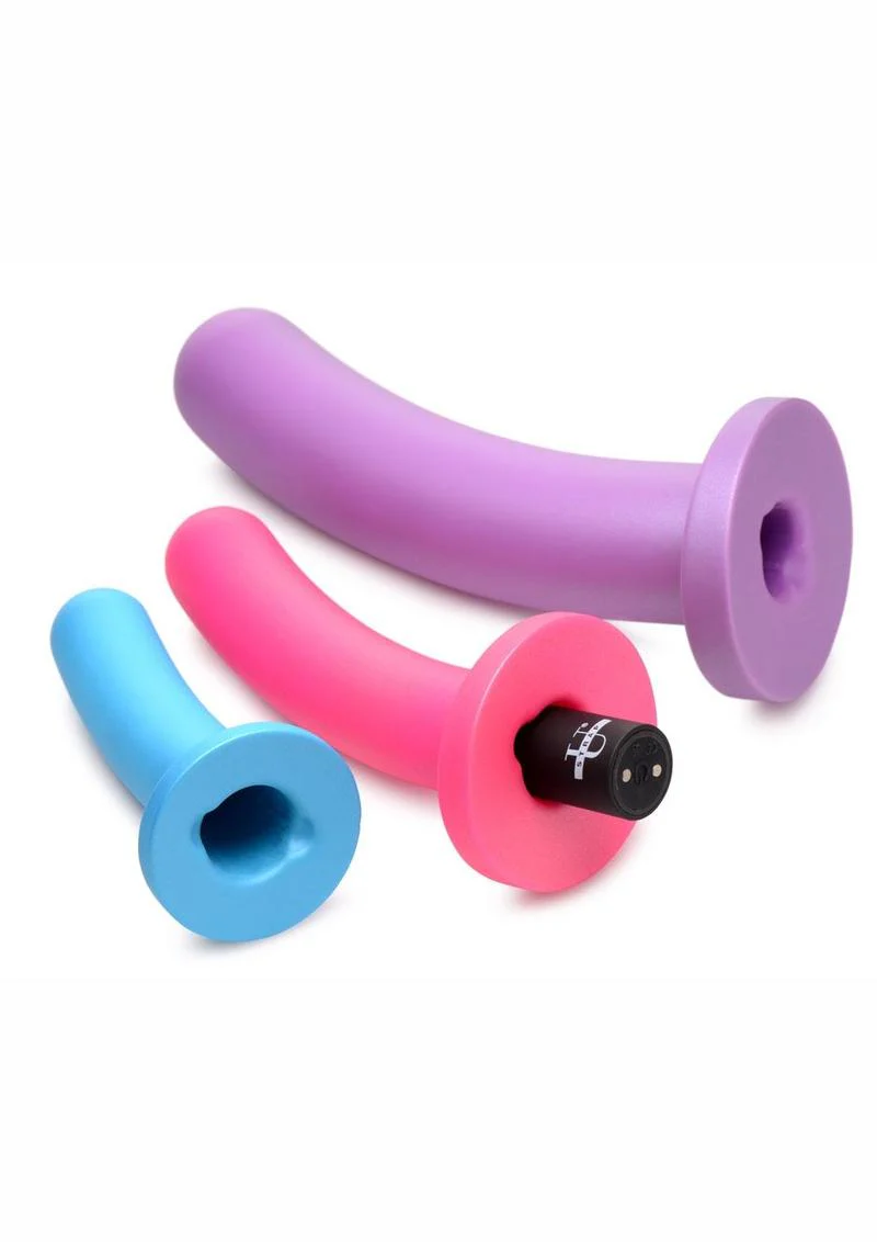 Strap U Triple Peg 28x Vibrating Rechargeable Silicone Dildo Set with Remote Control - Image 3
