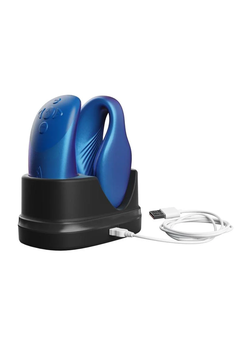 We-Vibe Chorus Rechargeable Couples Vibrator with Squeeze Control - Image 4